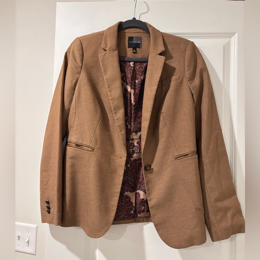 The limited blazer size S